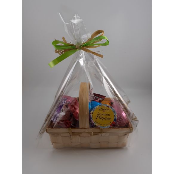 Idée cadeaux de Pâques - Panier d'oeufs de Pâques en chocolat